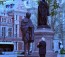 Prime Minister Narendra Modi paying homage to Mahatma Gandhi outside UK parliament. Photograph: Ministry of External Affairs/Facebook